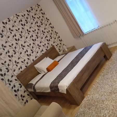Mendez Lakas Apartamento Budapeste Exterior foto